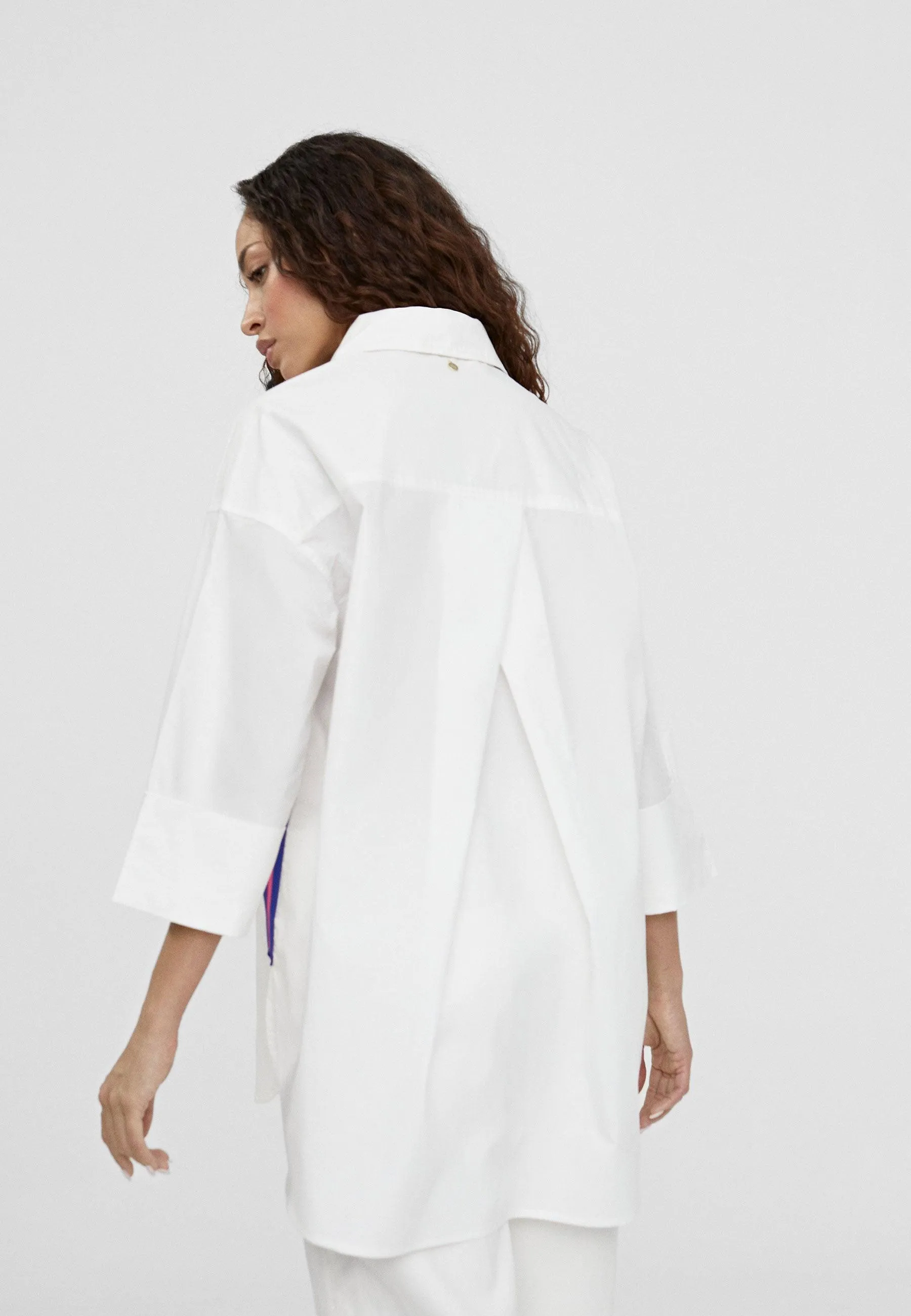 Basic cotton shirt