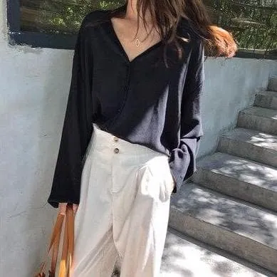 Casual Buttoned Shirt With Loose Fit