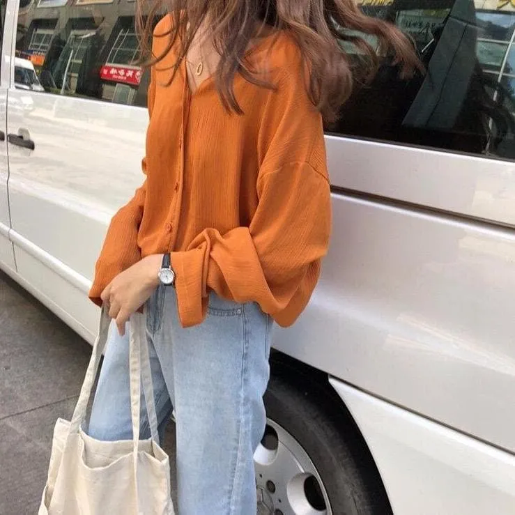 Casual Buttoned Shirt With Loose Fit
