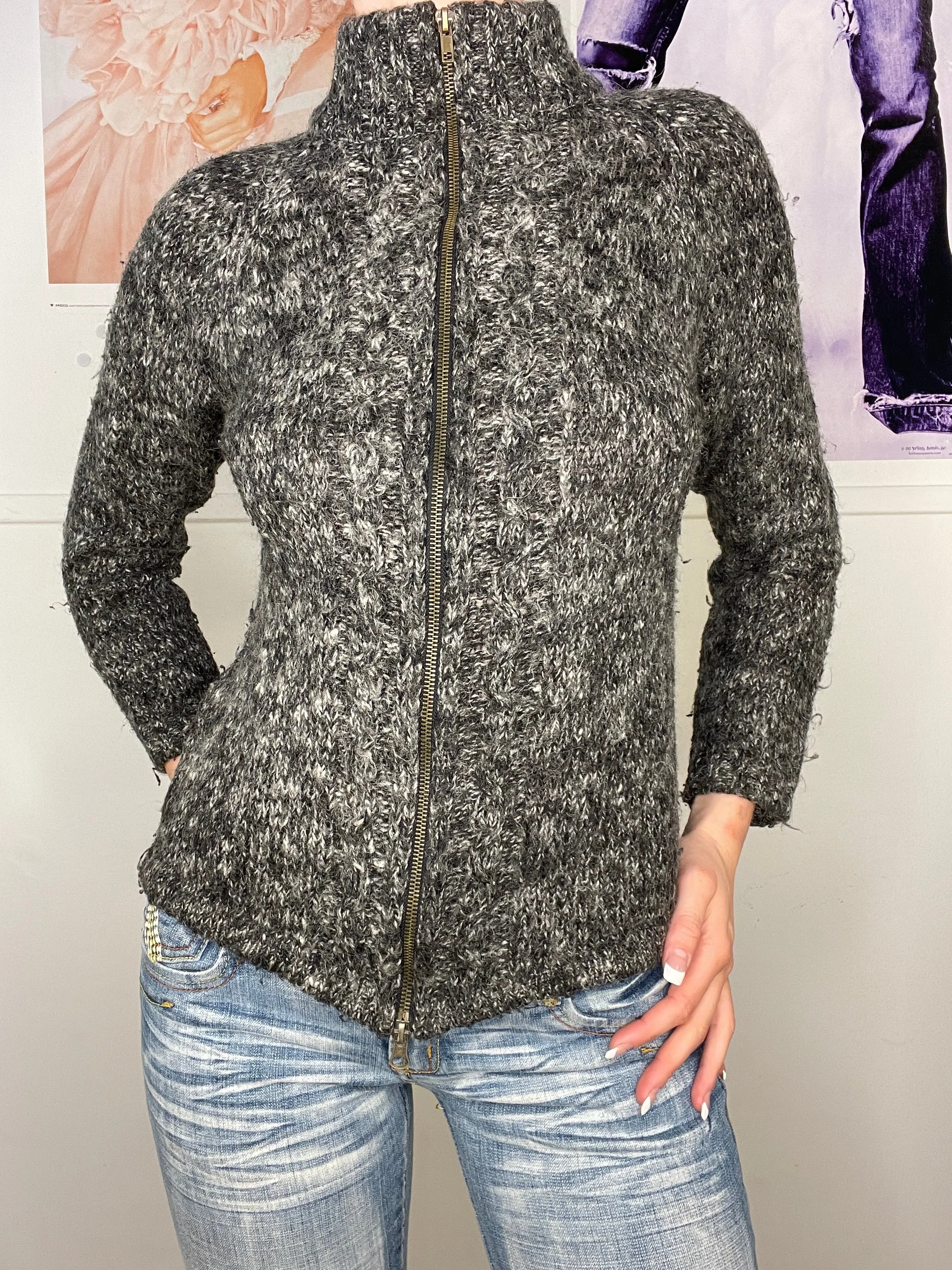 cozy knitwear zipper