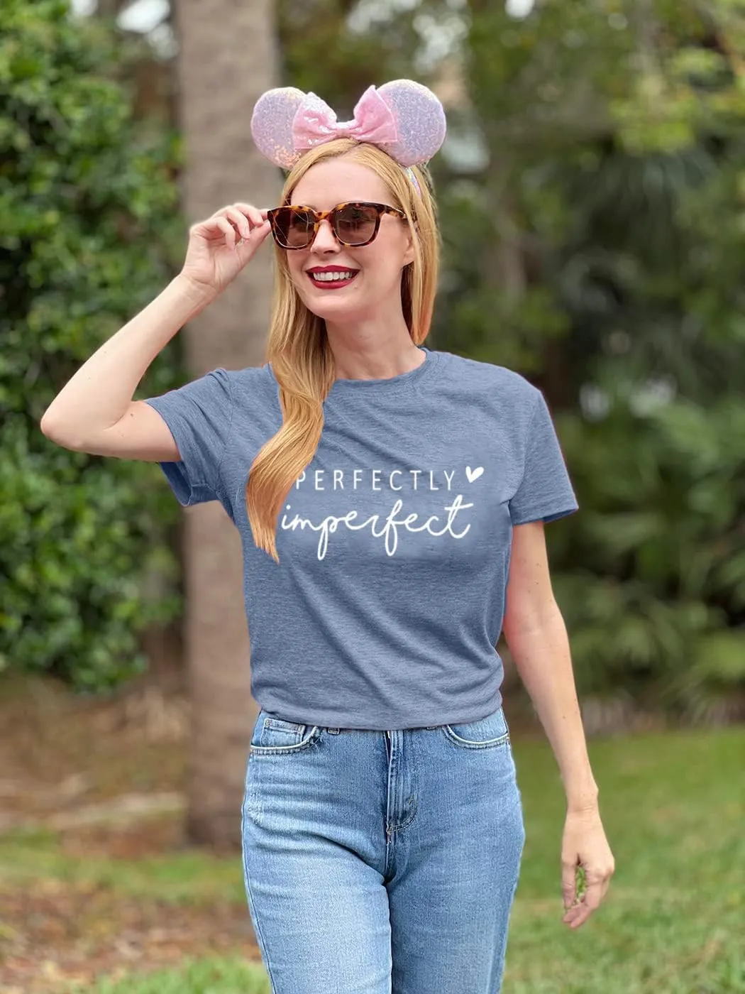 Funny Saying Shirts for Women Love Heart Graphic Tees Cute Letter Print Casual Short Sleeve Inspirational Tee Tops