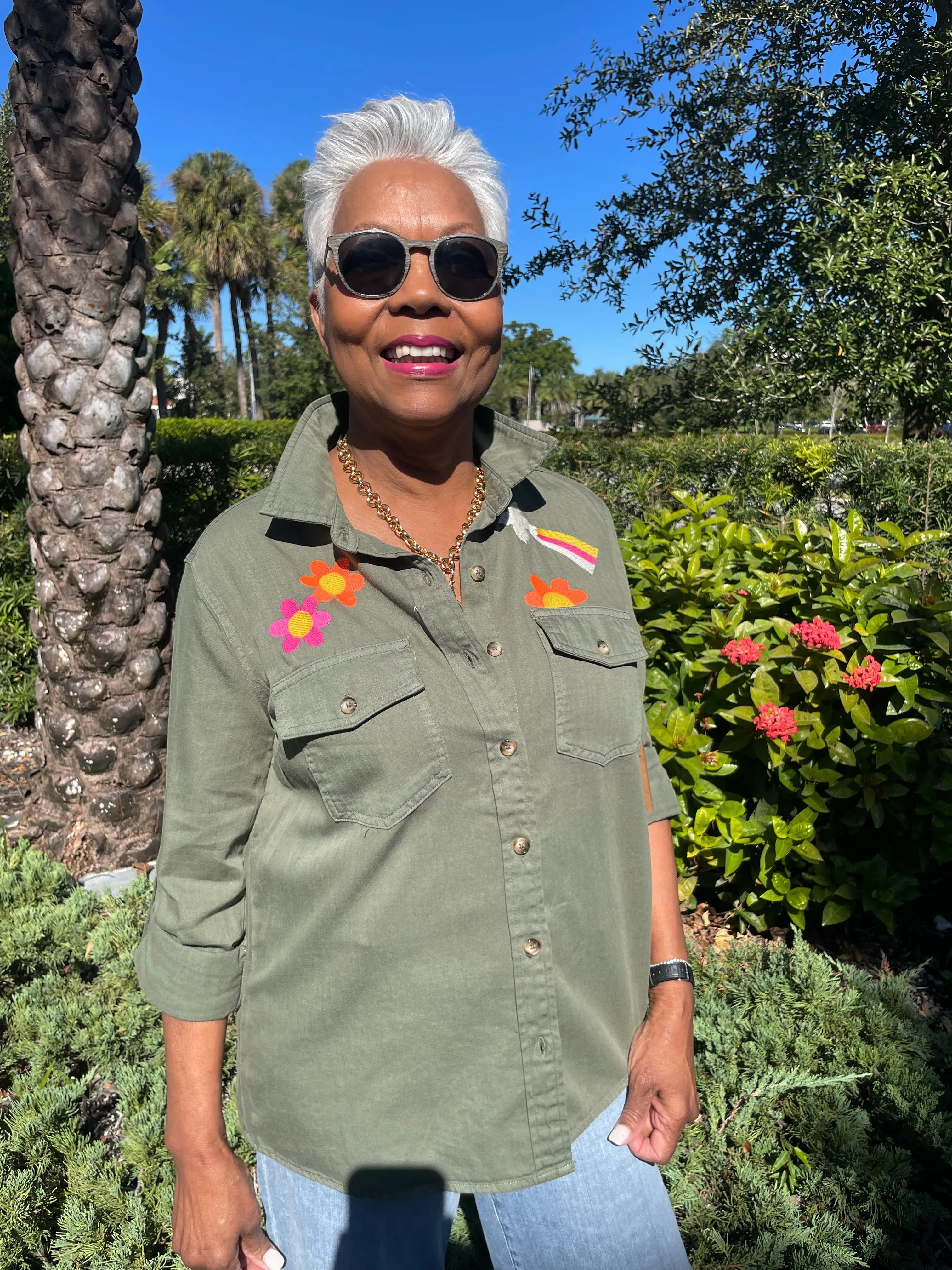 Peace & Love Shirt - Olive