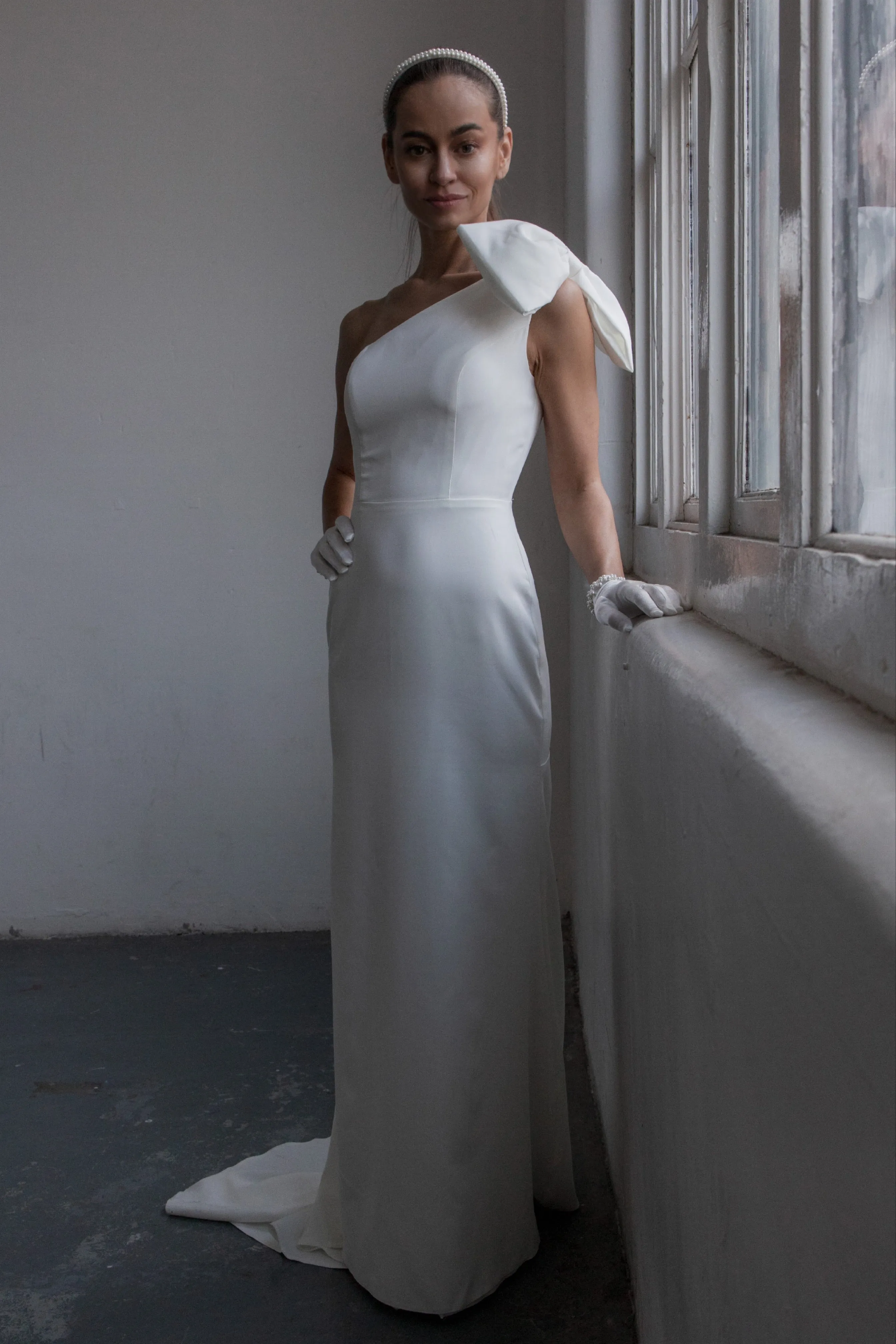 Sample - Alexandra One Shoulder Bridal Gown with Bow detail