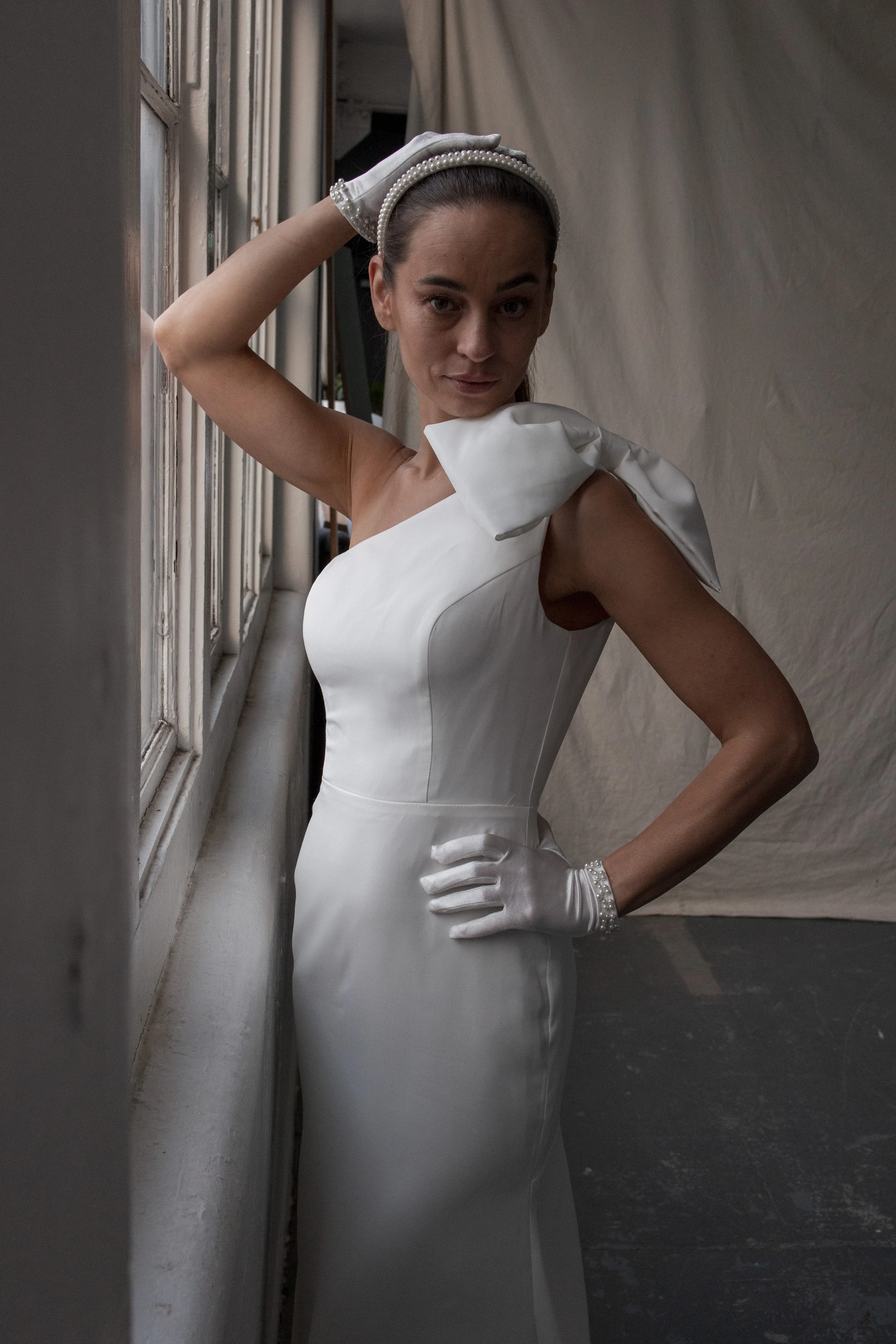 Sample - Alexandra One Shoulder Bridal Gown with Bow detail
