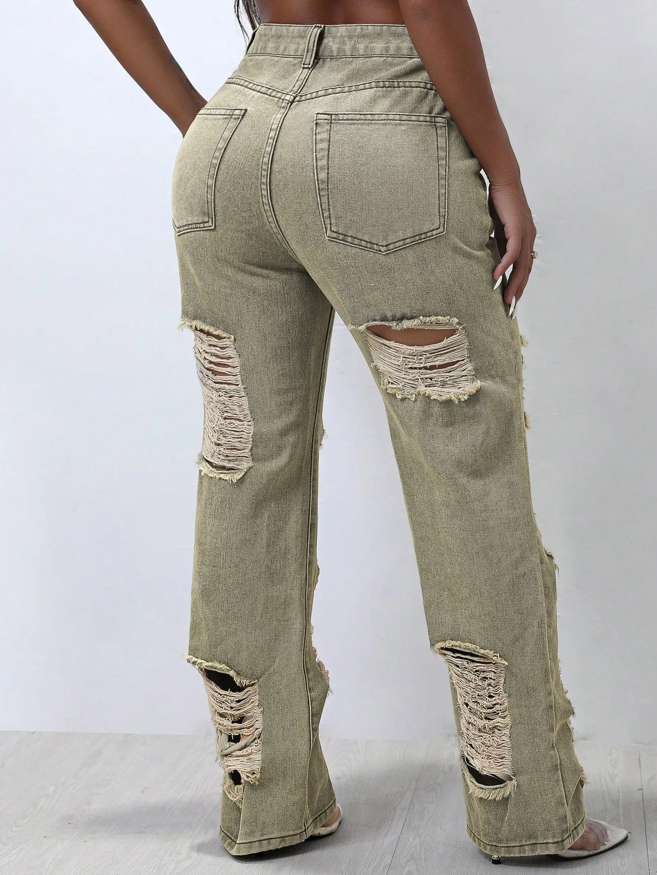 Solid Ripped Straight Leg Jeans