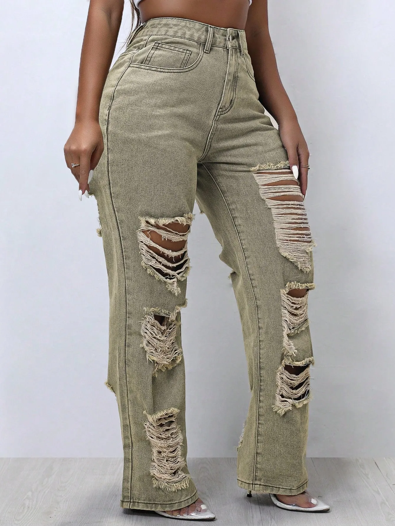 Solid Ripped Straight Leg Jeans