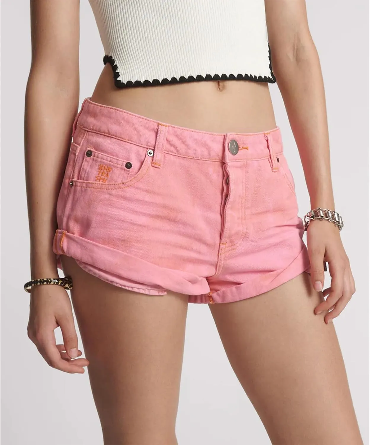Women Solid Color Denim Hot Shorts Cute Button Down Low Waist Short Jeans Summer Outfit Cargo Shorts with Pockets